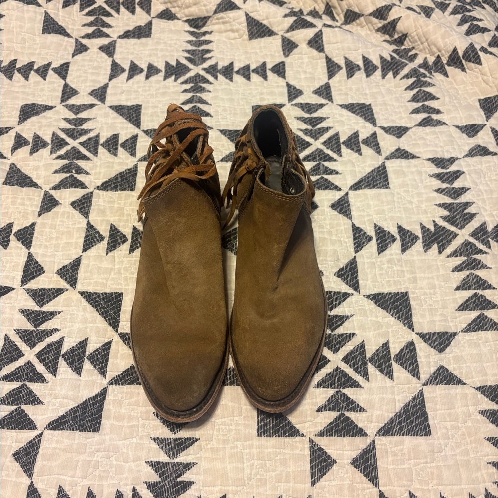 Liberty Black Womens Tan Leather Boots - Size 8